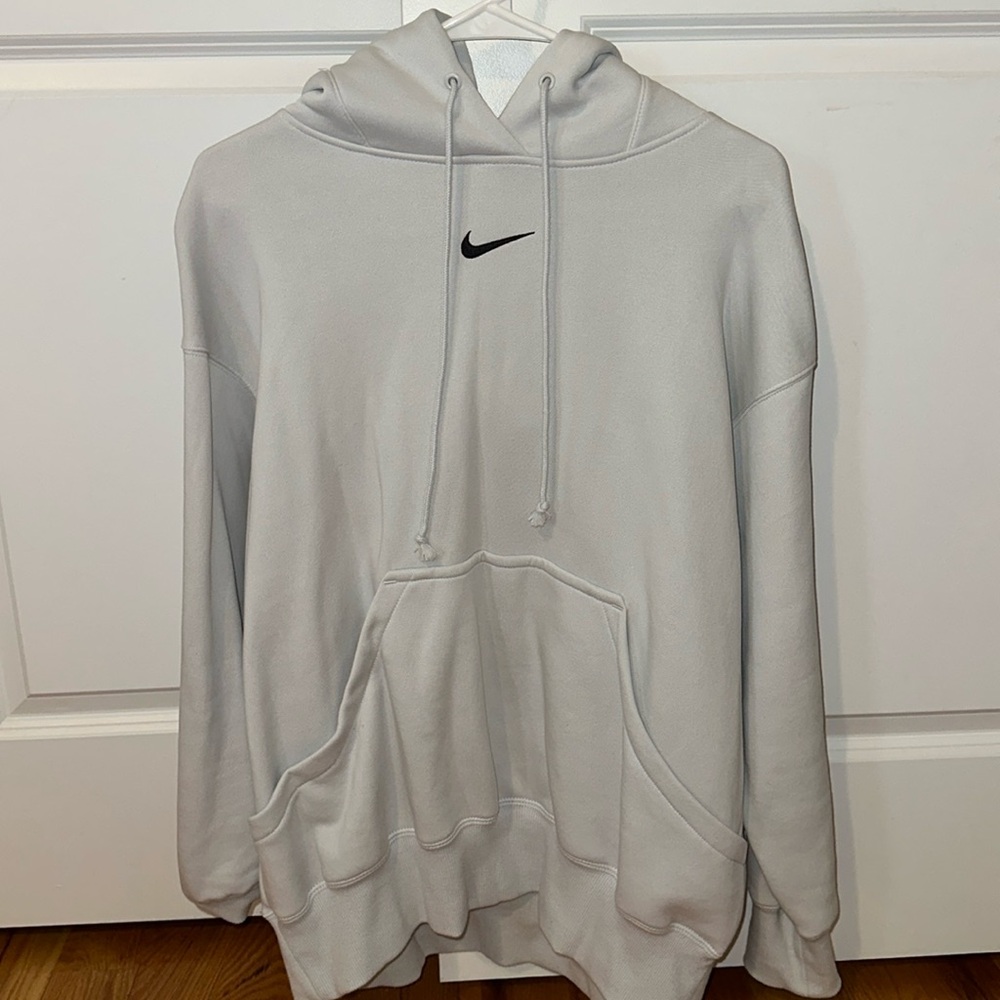 Nike sweat shirt